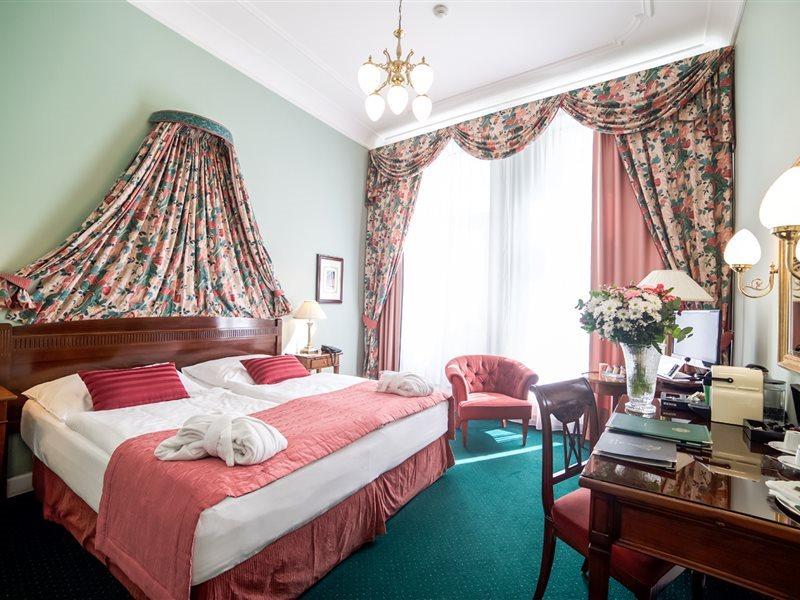 Hotel Liberty Praha Bagian luar foto