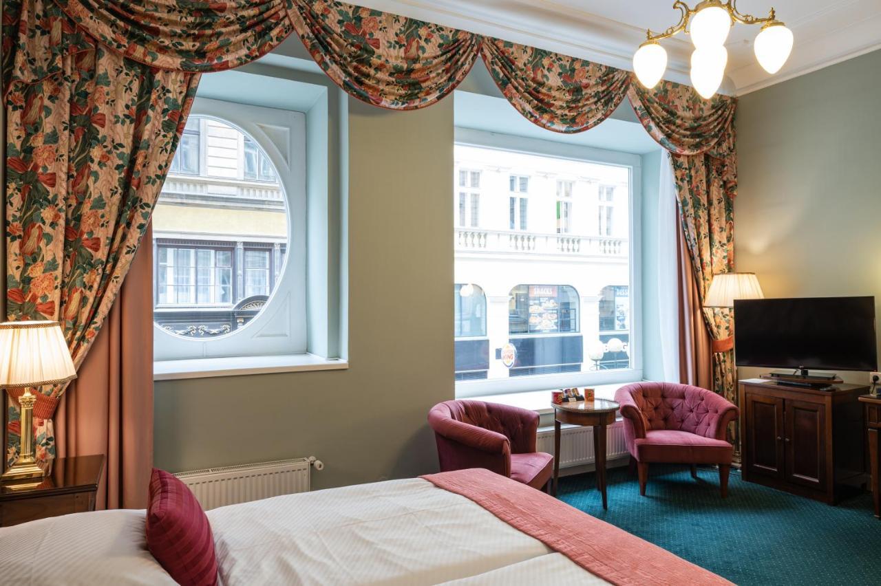 Hotel Liberty Praha Bagian luar foto