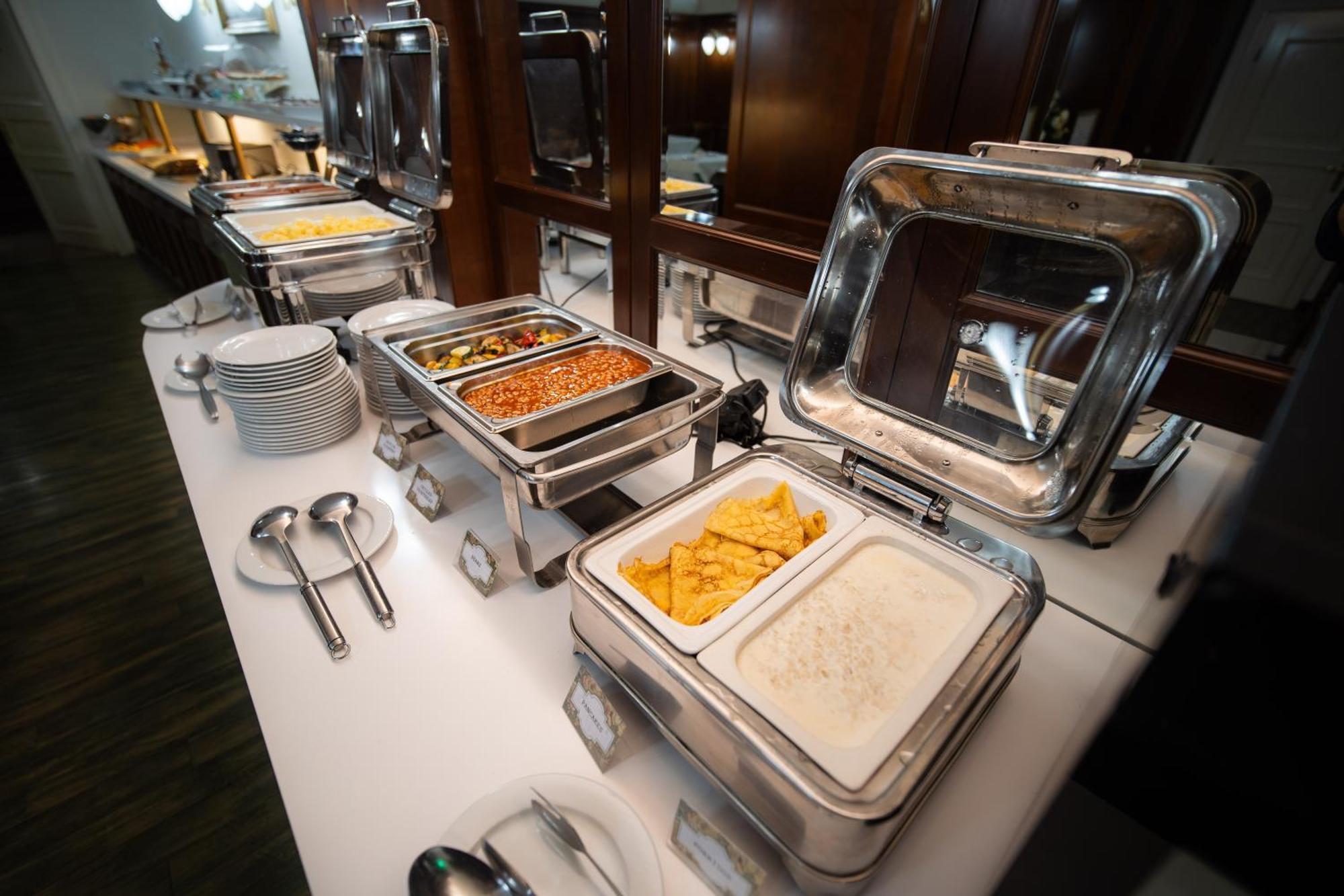 Hotel Liberty Praha Bagian luar foto