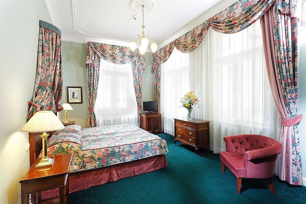 Hotel Liberty Praha Bagian luar foto